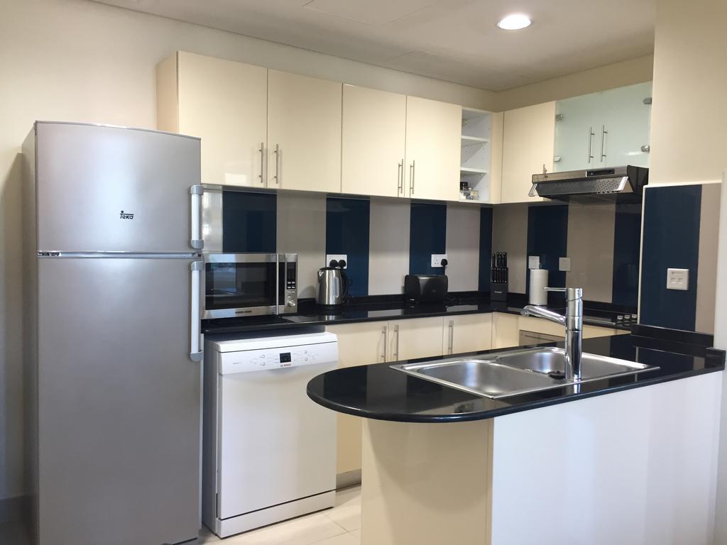 Espace Holiday Homes - Ocean Heights 14 ドバイ エクステリア 写真