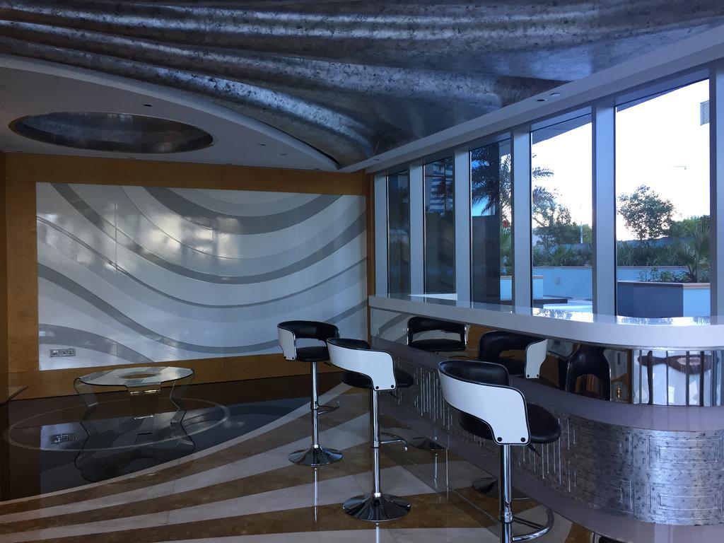 Espace Holiday Homes - Ocean Heights 14 ドバイ エクステリア 写真