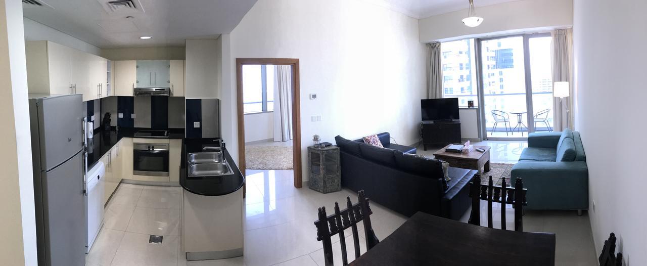 Espace Holiday Homes - Ocean Heights 14 ドバイ エクステリア 写真
